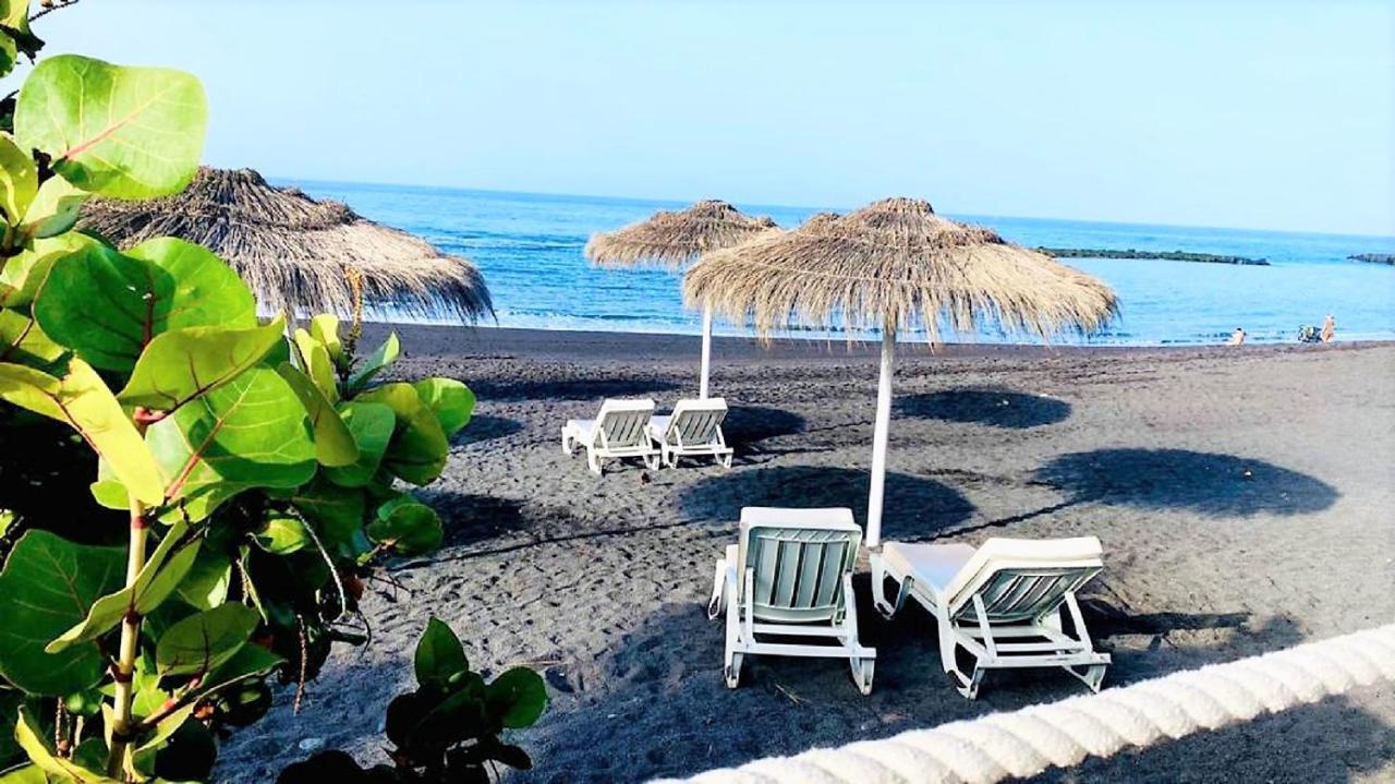 Enjoy The Sea And Pool In Playa De Las Americas Extérieur photo
